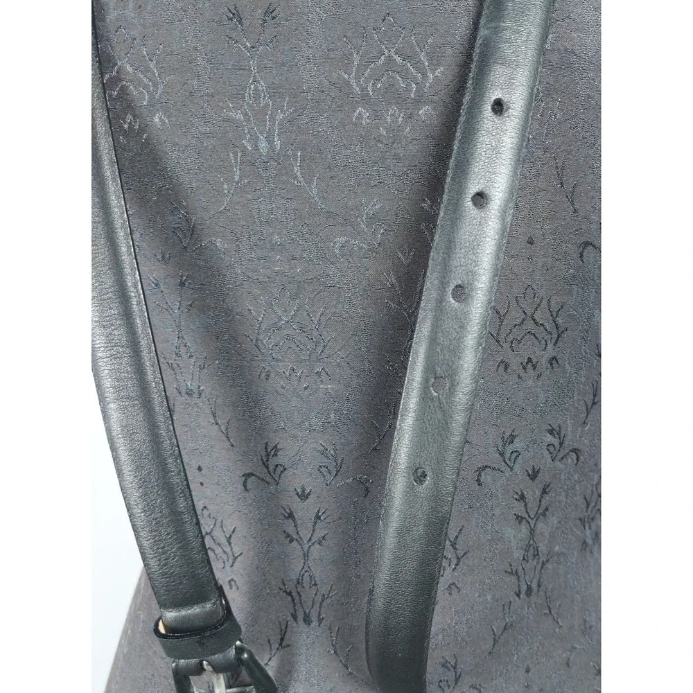 Talbots Italian‎ Leather Black Belt Leather Stirrup Buckle Wms Size XL 45
